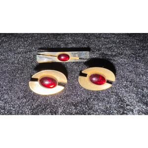 Anson Red Lucite Mid Century Vintage Cufflinks and Tie Clip Bar Set